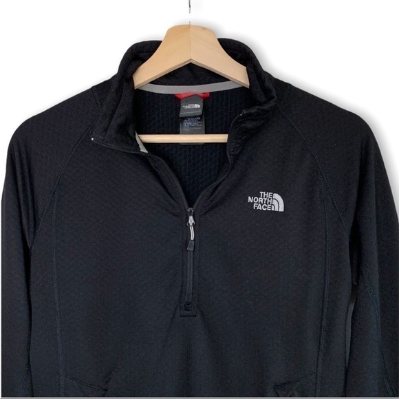 The North Face 1/2 Zip Black Long Sleeve Top - Picture 4 of 8